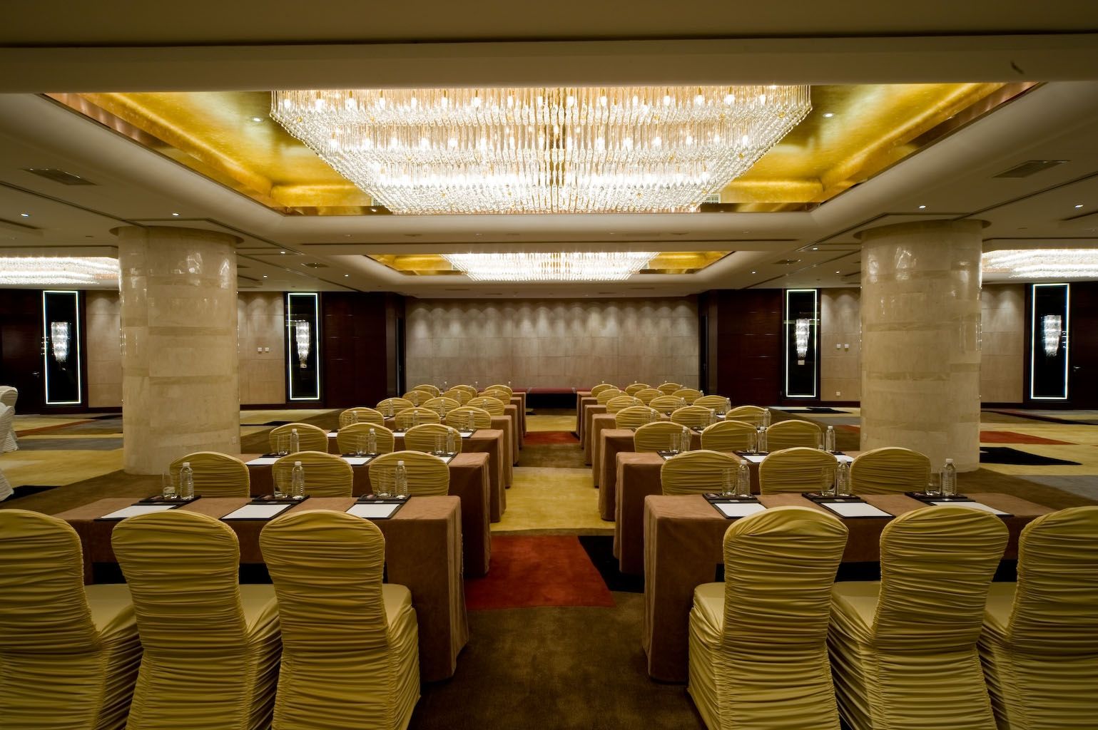Doubletree By Hilton Shanghai Jing'An Eksteriør billede