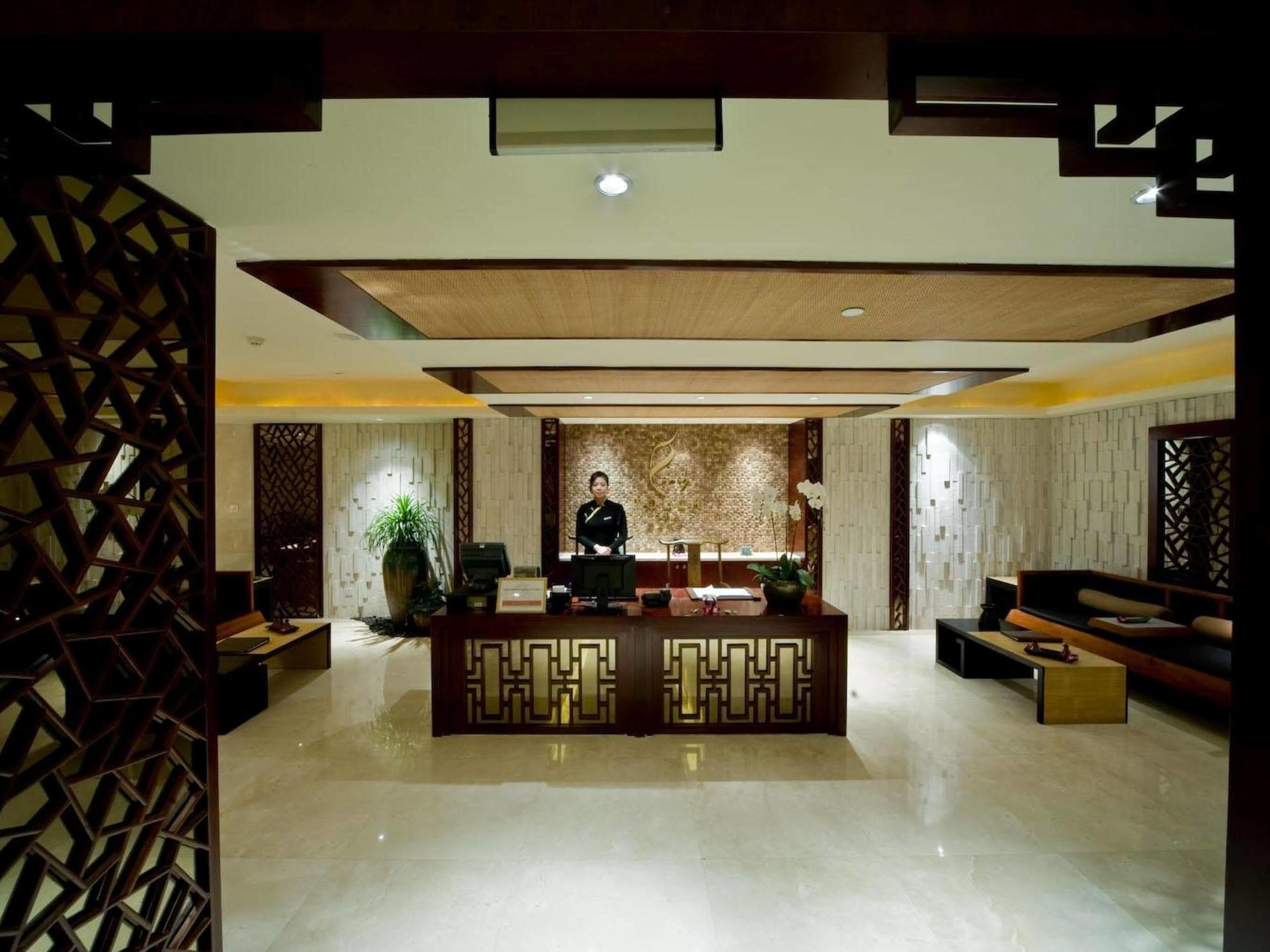 Doubletree By Hilton Shanghai Jing'An Eksteriør billede